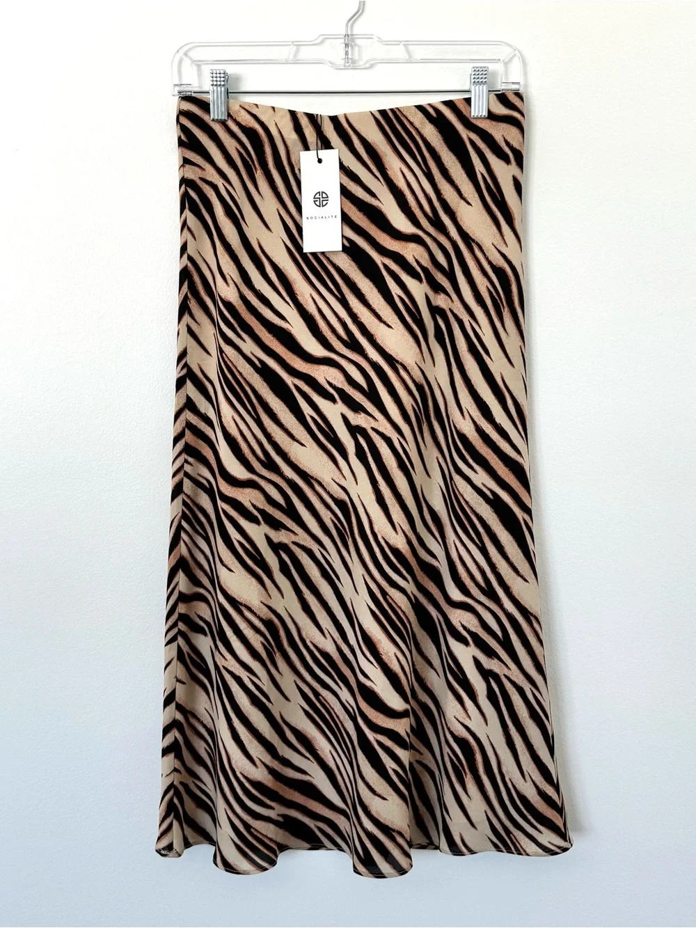 NWT Socialite Tiger Print Midi Skirt Size Medium